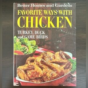Vintage 1967 BHG Favorite Ways With Chicken cookbook